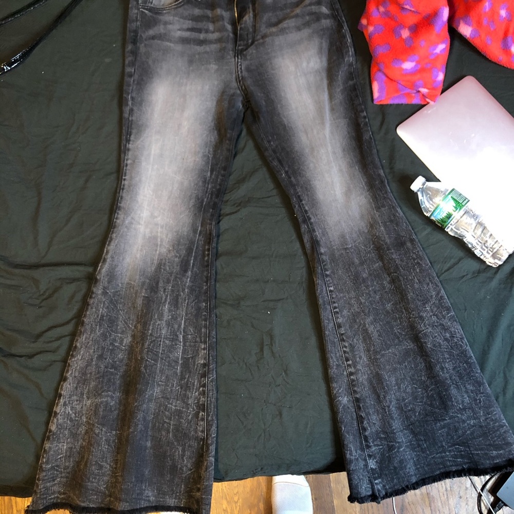 Fashion nova high waisted jeans